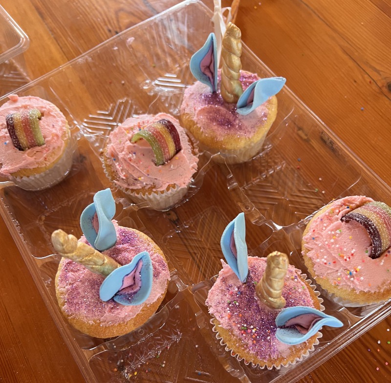 Children's holiday cooking classes unicorn cupcakes